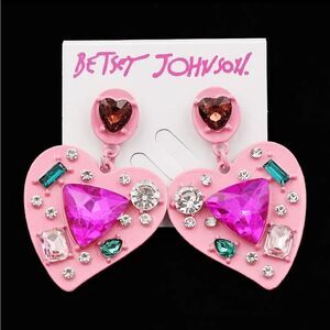 EARRINGS! Betsey Johnson Love Heart Gemstone Post Dangle Earrings BNWT